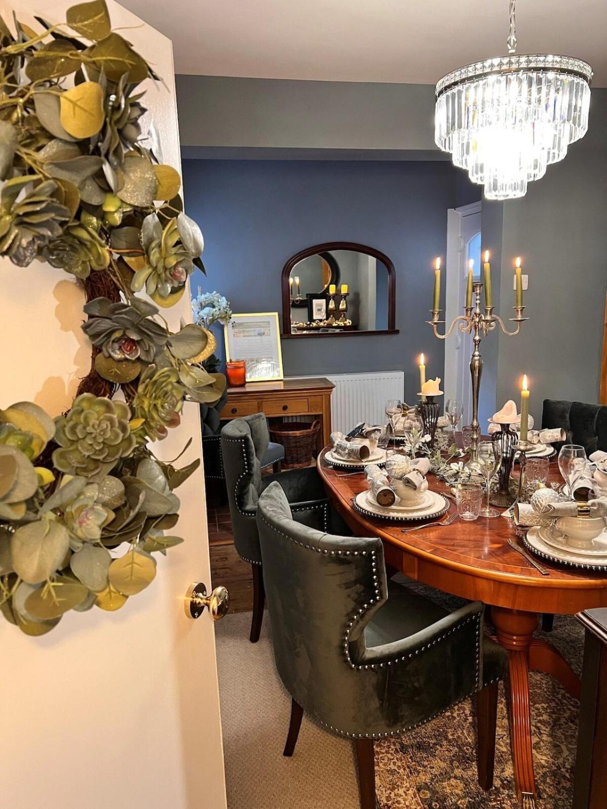 6 - Central Location - Entire House - Free Parking Merthyr Tydfil Exteriör bild